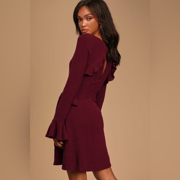 Lulu’s burgundy Wrap Knit Dress size M - Picture 1 of 7
